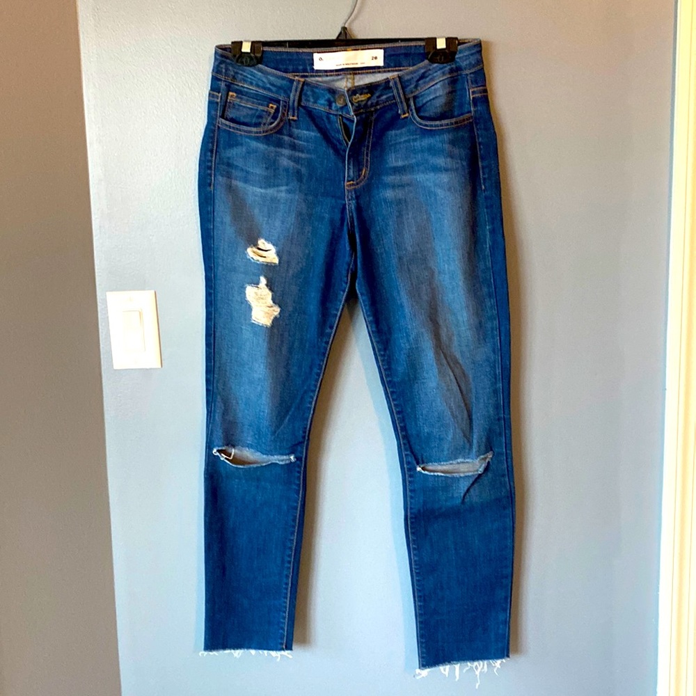 Jean - o2 Denim skinny. SoE 28 like new